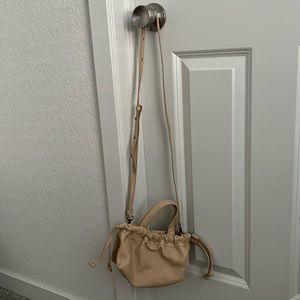 Madewell never worn purse. The Piazza Mini Crossbody Bag.